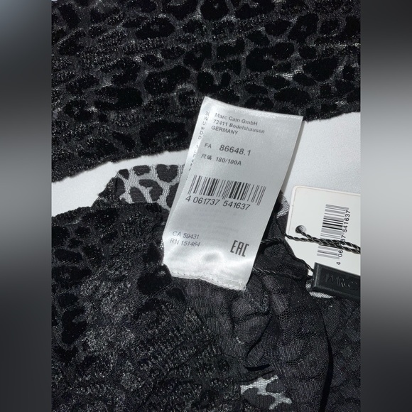 Marc Cain black sheer soft animal print top - size N6 / US 14 - new with tags - Picture 11 of 14